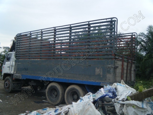 รถบรรทุก 10 ล้อกระบะรั้วไม้ ยี่ห้อ ISUZU รุ่น ROCKY  175 แรงม้า