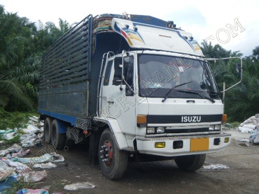 รถบรรทุก 10 ล้อกระบะรั้วไม้ ยี่ห้อ ISUZU รุ่น ROCKY  175 แรงม้า
