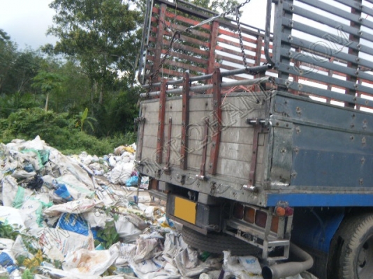 รถบรรทุก 10 ล้อกระบะรั้วไม้ ยี่ห้อ ISUZU รุ่น ROCKY  175 แรงม้า