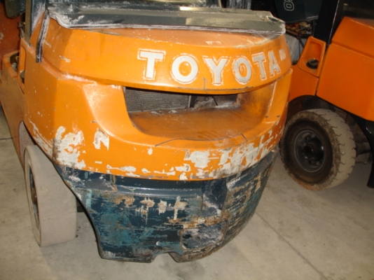 Toyota Forklift รุ่น 02-7FD25 เสาสูง 4 เมตรพร้อม side shift
