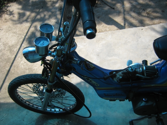 ขาย ชาลี เครื่องเวฟ 125 เครื่องแน่น ไม่มี ทบ. ชุบเยอะ 15000 สนใจต่อได้