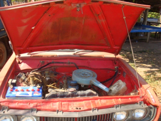 ดัทสัน 620 รุ่น4ขอ แต่วางกระบะไม้เปิดได้สามด้านภาษียังไม่ขาด