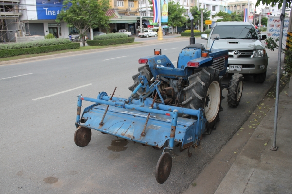ขายรถไถนาiisaki. Tl2500dt พร้อมโรตารี เก่าญี่ปุ่นไม่เคยใช้งานในไทย