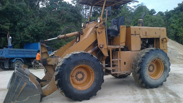 รถตักล้อยาง KOMATSU 510