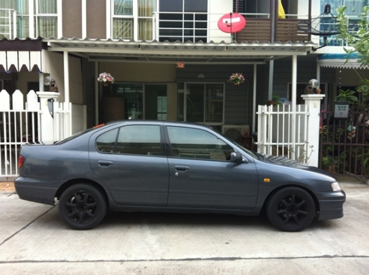 NISSAN PRIMERA P11 SR20-VVL เกียร์ธรรมดาเต็ด ไม่แพงสักคันครับ