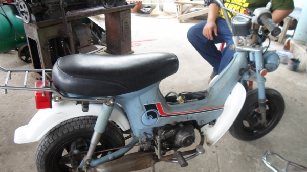 ชาลี สภาพสวย เดิม ๆ ขาย 10,000  ด่วน !!!!!!