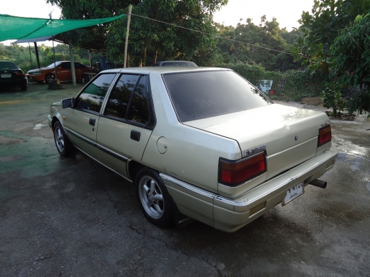 ขาย Mitsubishi champ สีบรอนซ์ทอง ติดแก๊ส LPG ราคา 39000 บาท +++++++++