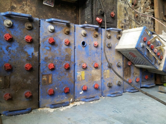 ต้องการแบตเตอรี่ ขนาด 120a 150a 200a สภาพดีๆ สัก 2 ลูก