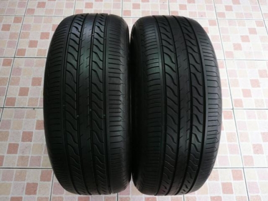 ขายยาง MICHELIN LC----215-55-16----ปี11 งามๆ (1คู่)