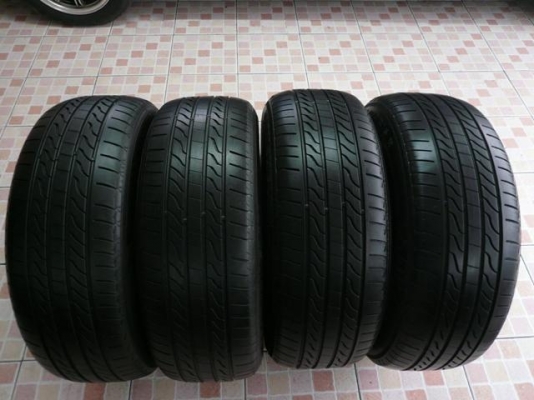 ขายยาง MICHELIN LC----215-60-16----ปี12 (1ชุด)