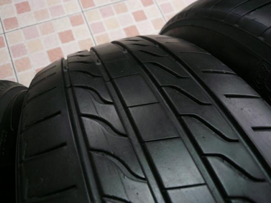 ขายยาง MICHELIN LC----215-60-16----ปี12 (1ชุด)