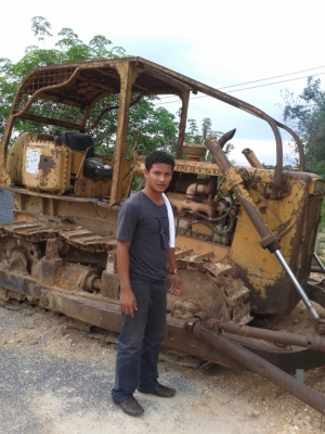 รถแทคเตอร์ โคมัสสุ  พร้อมใช้งาน