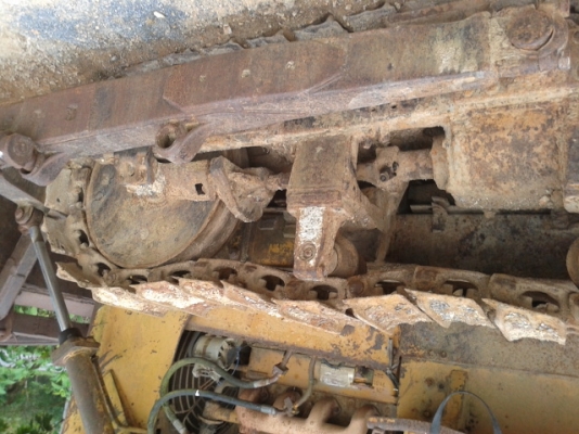 รถแทคเตอร์ โคมัสสุ  พร้อมใช้งาน