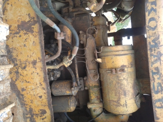 รถแทคเตอร์ โคมัสสุ  พร้อมใช้งาน