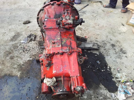 ขายเกียร์ วอลโว่ FL7,FL10 ราคา 68,000.-