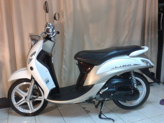 All New Fino 2013 (ล้อแม็กซ์ VIP) รุ่นใหม่ล่าสุด รถ 4 เดือน สวยๆครับ All New Fino 2013 (ล้อแม็กซ์ VIP) รุ่นใหม่ล่าสุด รถ 4 เดือน สวยๆครับ