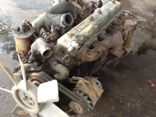 ขายสิบล้อหน้ายาวสองเพลาไม่มีทะเบียน