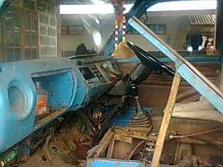 ISUZU ELF 88 รถดูดส้วม 4 ล้อครับ เครื่องลงเล่มแล้ว