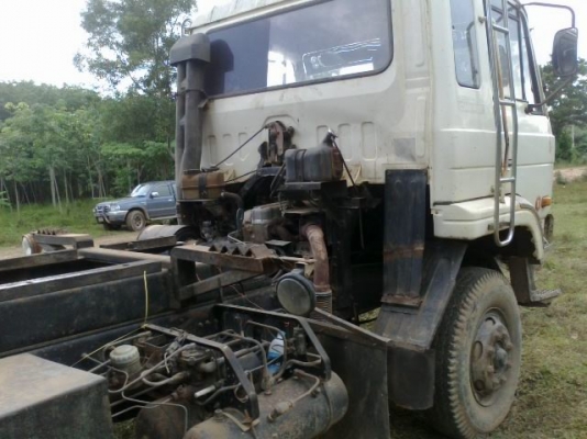 ขายรถ 10 ล้อดัมพ์ NISSAN UD 230 แรงม้า คัสซี CWM430M-01962 ราคา 800000