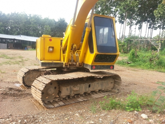 KOMATSU PC100-1 สภาพกิ๊บ ทั้งคัน ลดราคาเหลือ 500,000 บาท.