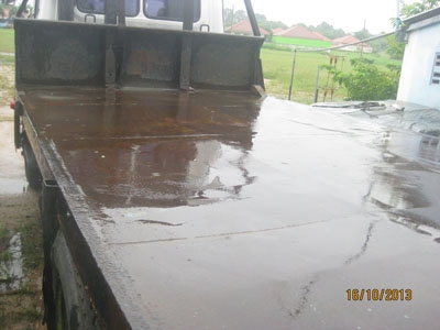 ขาย F17 สิบล้อเพลาเดียวพื้นเรียบยาว 6 m เครื่อง EH700 168 แรง พร้อมใช้ โทร 088-4501277