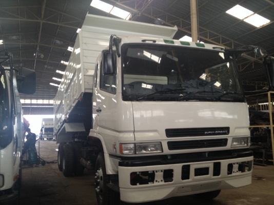 10 ล้อสวยๆ FUSO SUPERGREAT เครื่อง 6M70 กระบะดั้มดินสวยๆกำลังเก็บงานครับราคาไม่แพงโทรถามก่อนครับ
