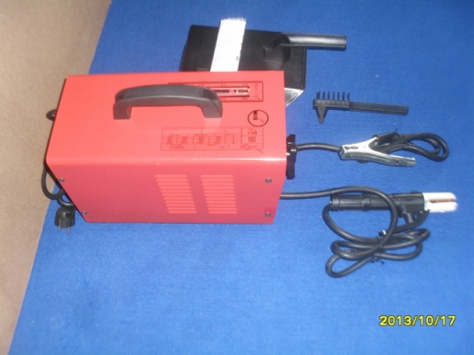 เครื่องเชื่อมขนาด 160 amp 220 v เชื่อมเหล็กบาง 2- 4 มิล  ทองแดงแท้