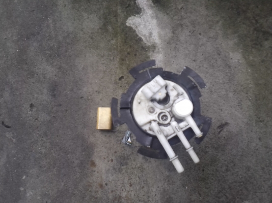 ขายถังน้ำมันDMAXสภาพดีไม่แตกไม่รั่ว1500บาทเท่านั้น