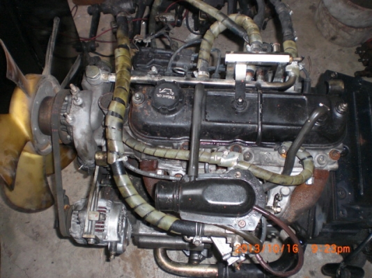 ขายเครื่องยนต์ toyota 4y รุ่น5เกียร์ธรรมดา