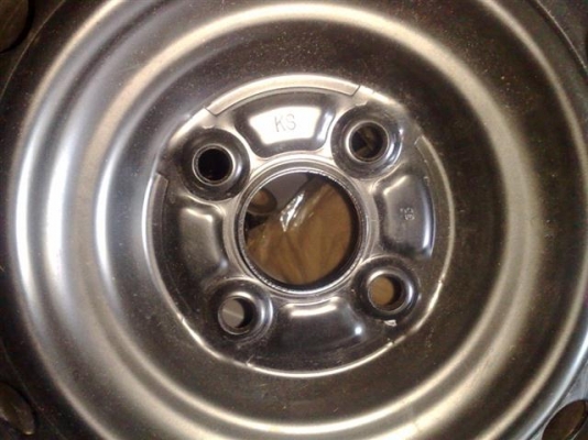 ล้อกะทะ vios ขอบ 15 4 รู100 ใหม่เอี่ยม