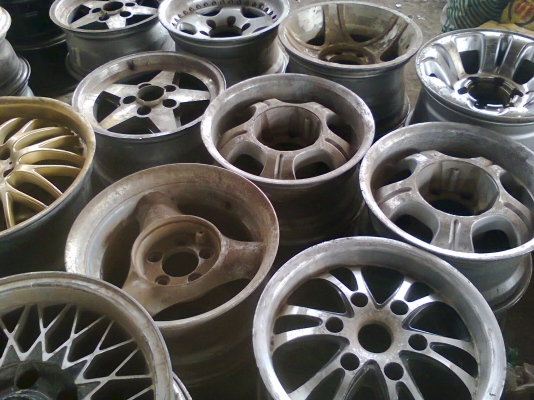 (ขายหมดแล้วครับ)ล้อแม็ก4x4 ออฟโรด ออฟลึก ขายงานดิบๆราคาเหมาๆชุดละ3400.Bพร้อมส่งครับ