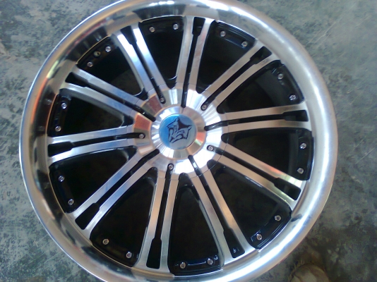 R20X9 6/139 แม็กใหม่ร้านปิดกิจการ(ลดแล้วครับ)12000.B