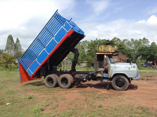 ขายถูก 10 ล้อหัวยาวเพลาเดียวดั้ม รถสวยพร้อมใช้ เครื่อง 6BF1 185 แรงม้า คัสซีสวยไม่มีบวม ช่วงล่าง JCM เกียร์ร็อคกี้ ดั้มยิงหน้า ยางเต็ม ทะเบียนเอกสารพร้อมโอน ราคาต่อรองได้ครับ