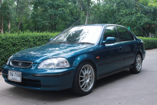 ขายปี97 HONDA CIVIC VTI-E 1.6ABS/AIRBAG  โฉมตาโต เกียร์ออโต้