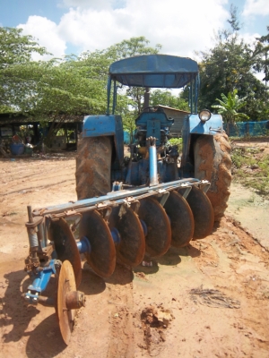 ขายรถไถฟอร์ด 5000 (77) ขายรถไถฟอร์ด 5000 (77)