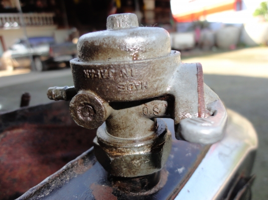 ขอบคุณ พ.เสือ ขายถังน้ำมัน SUZUKI K-125 M.1 แท้ สนใจโทร.081-005-8785