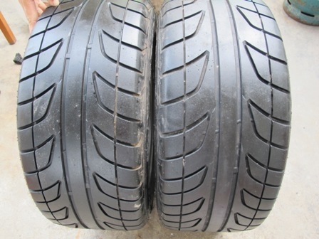 ขายล้อคู่หลัง สกายไล R32 ขอบ16 กว้า 8 นิ้วพร้อมยางสวยๆ