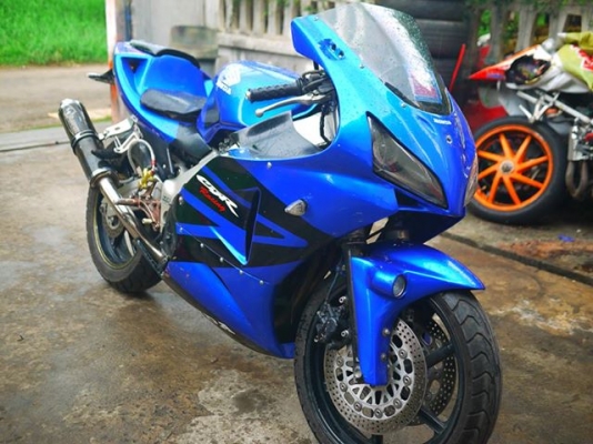 ขายcbr400ตัวคาบุไฟฟ้าปี92ทะเบียนเเฟร์ลิ่งrc211เครื่องสดภาษีไม่ขาดต่อของเเต่งท่อสตูร98000