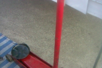 แม่แรงตะเข้ 3ตัน สภาพพร้อมใช้งานครับหนักแน่นครับพร้อมใช้ครับขนาด 3 ตัน  ราคานี้คุ้มครับ