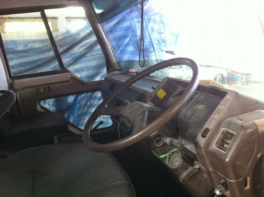 ***130,000 บาท***หัวเก๋งมิตซู FUSO 10 ล้อ