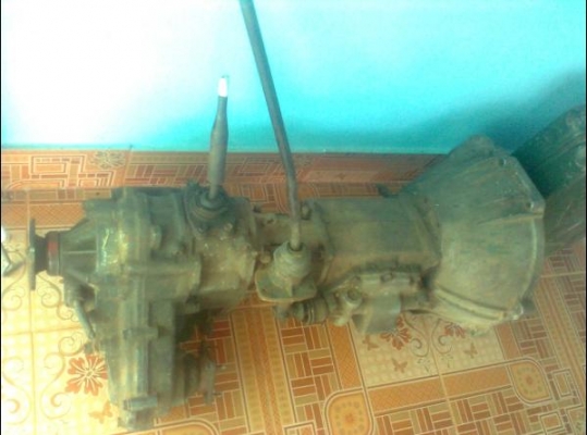 ขายเกียร์4x4 toyota ln46 พร้อมใช้ราคาคุยกันได้ครับ