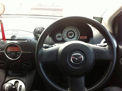 ธารนนทบุรี//ขาย mazda 2 1.5airbag ปี 2013 ราคา 450,000 บาท ธารนนทบุรี//ขาย mazda 2 1.5airbag ปี 2013 ราคา 450,000 บาท