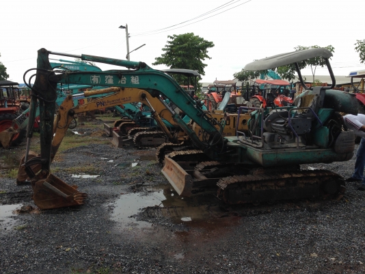 KOMATSU PC30-7 เก่าไทย ขายตามสภาพนะครับ