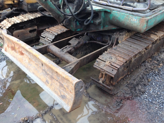 KOMATSU PC30-7 เก่าไทย ขายตามสภาพนะครับ KOMATSU PC30-7 เก่าไทย ขายตามสภาพนะครับ