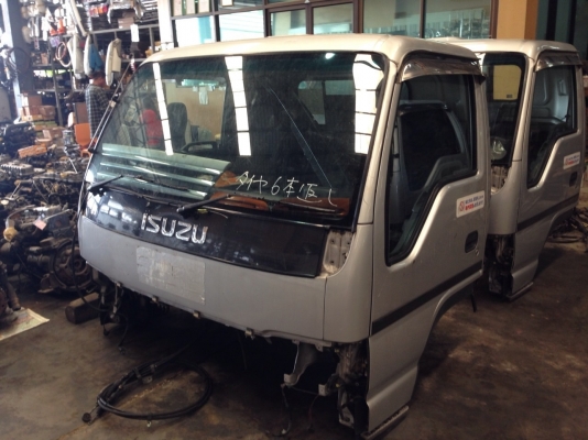 หัวเก๋ง isuzu NPR การ์ตูน