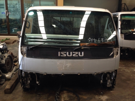 หัวเก๋ง isuzu NPR การ์ตูน