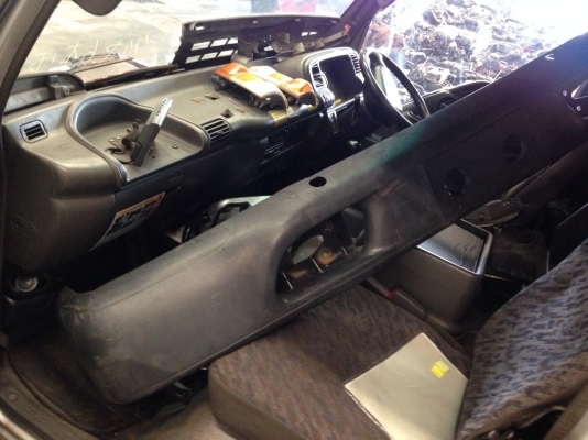 หัวเก๋ง isuzu NPR การ์ตูน