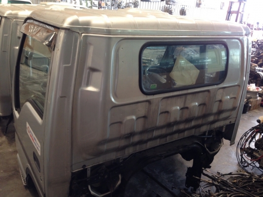 หัวเก๋ง isuzu NPR การ์ตูน