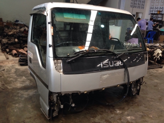 หัวเก๋ง isuzu NPR การ์ตูน