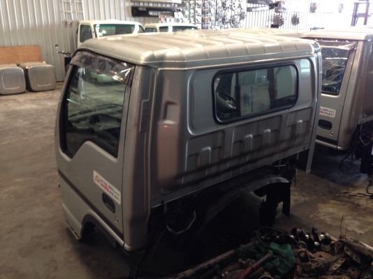 หัวเก๋ง isuzu NPR การ์ตูน